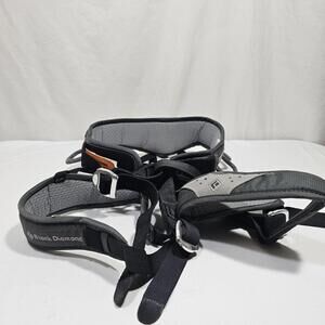 Black Diamond Momentum Rock Climbing Harness Slate Gray Size Small